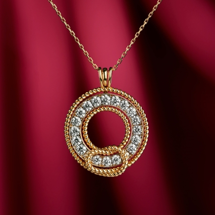 Buy latest Diamond Necklace