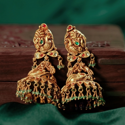 Emerald Antique Gold Earrings