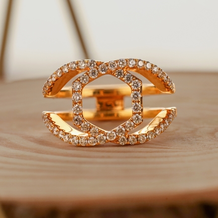 New designed Diamond ring